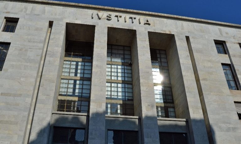 Milano, La procura chiede per un finto ginecologo (già condannato) un processo per altri episodi di violenza sessuale