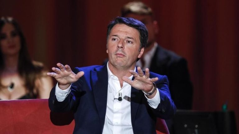 Lo sfogo di Matteo Renzi: “Continuerò a girare senza farmi fermare dagli odiatori per professione e dagli invidiosi per vocazione”