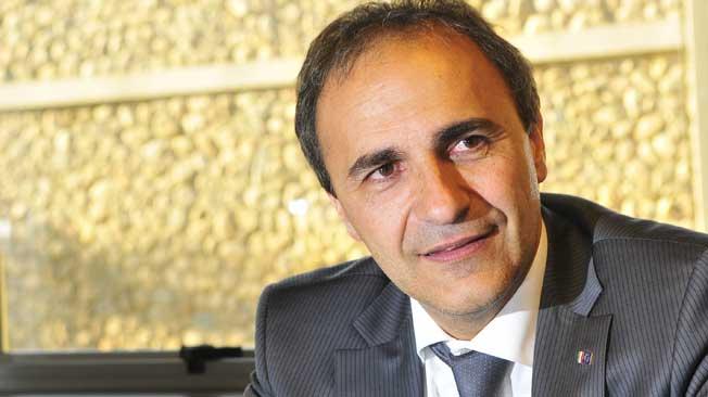 Crisi di governo, Riccardo Merlo ostenta ottimismo: “La fiducia passerà al Senato”