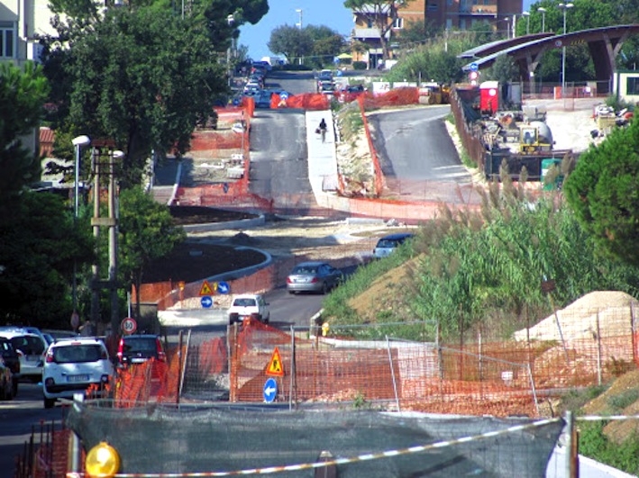 Via delle Colonie, lavori avanti tutta a Santa Marinella