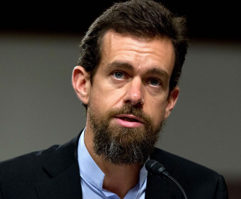 Twitter, parla il fondatore Jack Dorsey: “La decisione di sospendere definitivamente l’account personale su Twitter di Donald Trump è stata la scelta giusta”