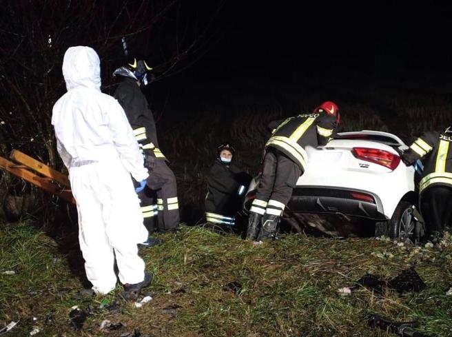 Zibido San Giacomo (Milano), incidente stradale: morto un 24enne e ferito gravemente un 30enne