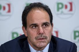 Maggioranza, parla Marcucci (Capogruppo Pd al Senato): “E’ plausibile che ci sia un rimpasto nel governo”
