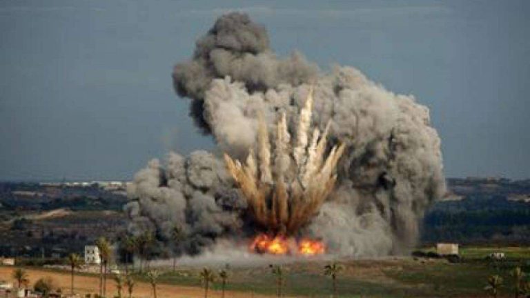 Siria, raid aereo israeliano: almeno 57 le vittime