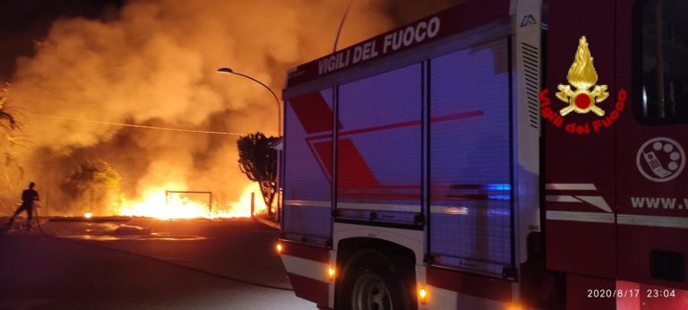 Sicilia, quattro incendi dolosi tra Cefalù e il Parco delle Madonie