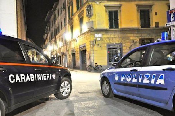 Truffe agli anziani, blitz di polizia e carabinieri: sette persone in manette