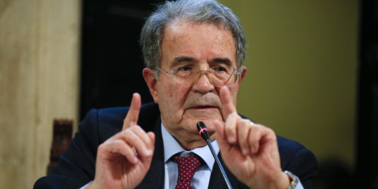 Partito Democratico, parla Romano Prodi: “A 84 anni non prendo la tessera”