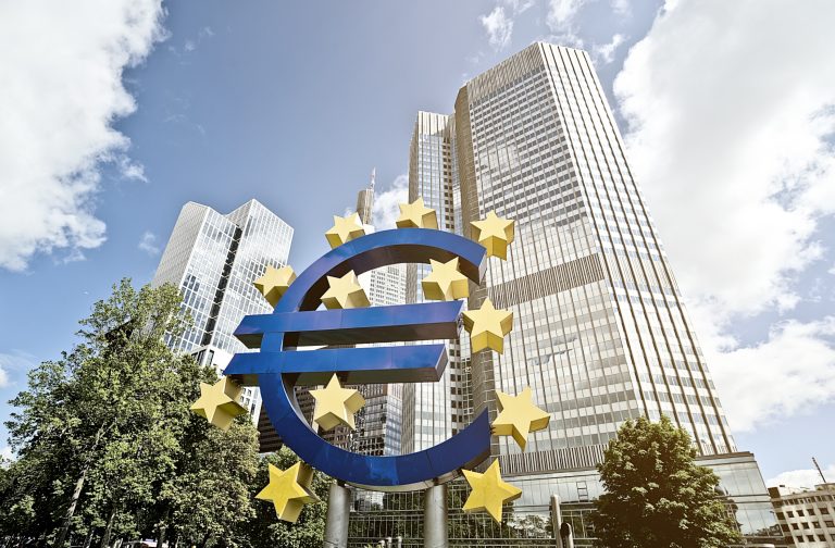 Coronavirus, l’allarme della Bce: “Aumento improvviso dei crediti deteriorati. Le banche devono essere pronte”
