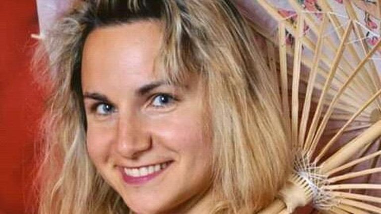 Treviso, maestra di una scuola ‘no mask’ è stata licenziata