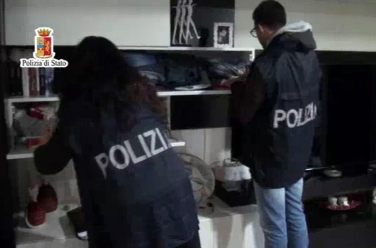 Palermo, operazione della Dda: 16 persone in manette per associazione mafiosa