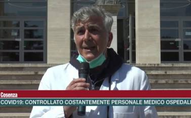 Cosenza, si è suicidato il dottor Lucio Marrocco: era il responsabile della vaccinazione anti Covid del personale ospedaliero della città