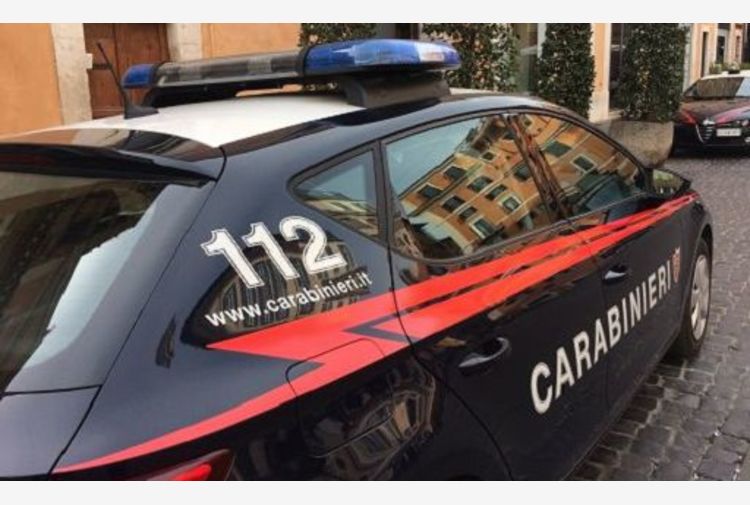 Napoli, 17enne accoltella la sua ragazza che lo aveva lasciato