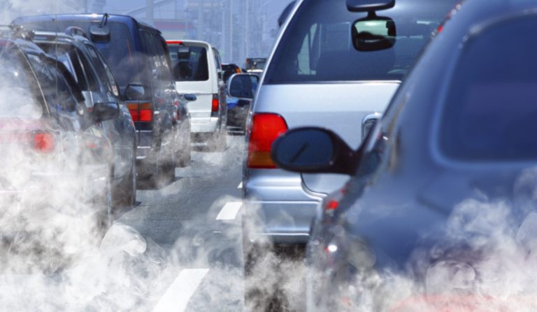 Smog in Lombardia, da oggi stop ai veicoli diesel euro 4