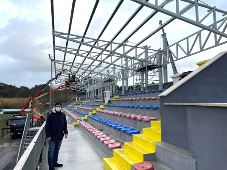 Ladispoli: in via di ultimazione i lavori per la tribuna dello stadio Angelo Sale