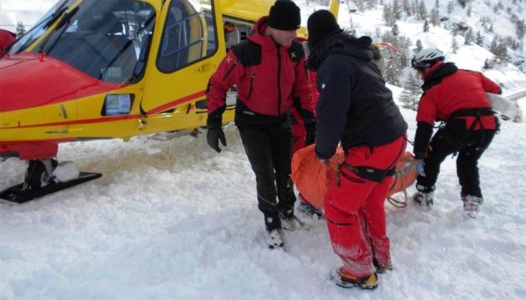 Mortirolo (Brescia), morto un alpinista 20enne travolto da una valanga