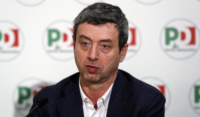 Licenziamenti alla Gkn, parla il ministro Orlando: “Chi opera in Italia deve rispettare le regole del nostro Paese”