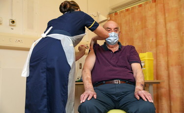 Coronavirus, nel Lazio vaccinate 95mila persone over 80 e altre 300mila si sono prenotate