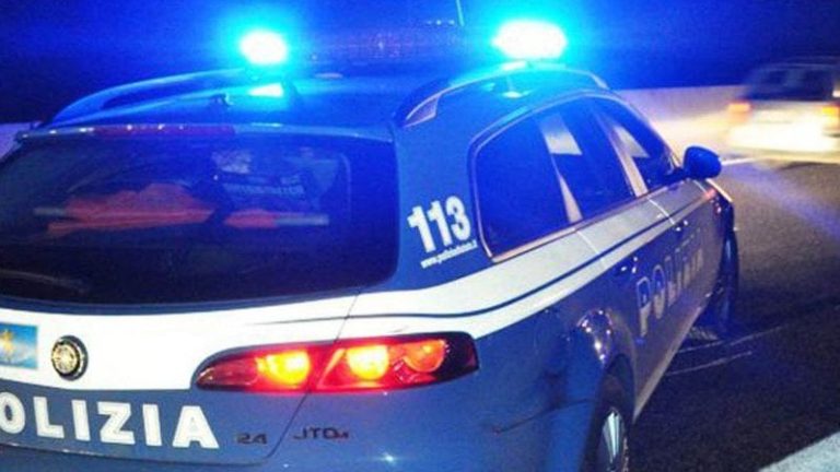 Fidene, tassista spara dalla sua finestra contro due persone: è stato poi arrestato dalla polizia