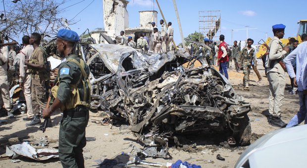 Somalia, esplode autobomba a Mogadiscio: almeno tre le le vittime