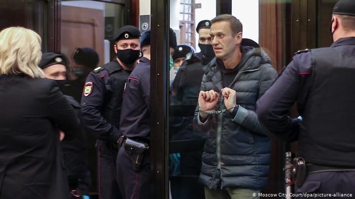 Russia, Navalny da Instagram: “Continuerò a lottare per il mio Paese”