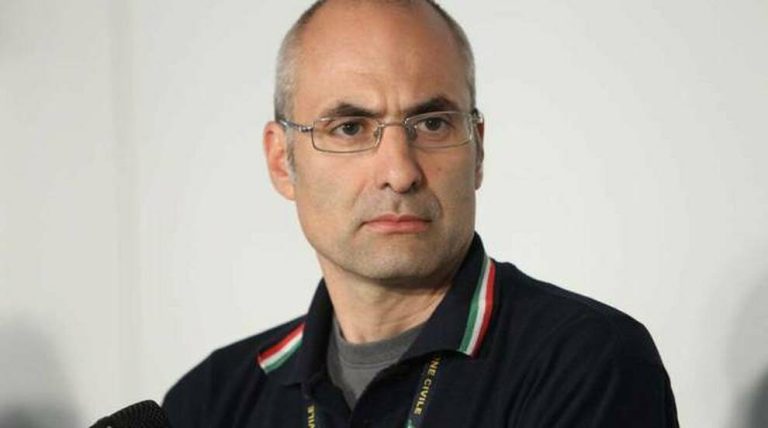 Emergenza incendi, parla Fabrizio Curcio: “Manderemo in Sicilia mezzi e uomini per domare le fiamme”