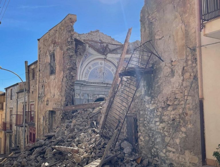 Ventimiglia di Sicilia (Palermo), crollata un’ampia parte della chiesa Maiorca