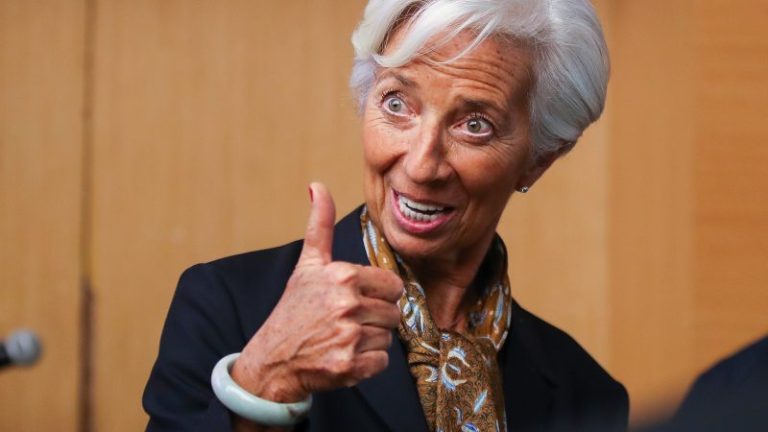 Coronavirus, parla Christine Lagarde (Bce): “La ripresa si è rallentata ma non è deragliata”