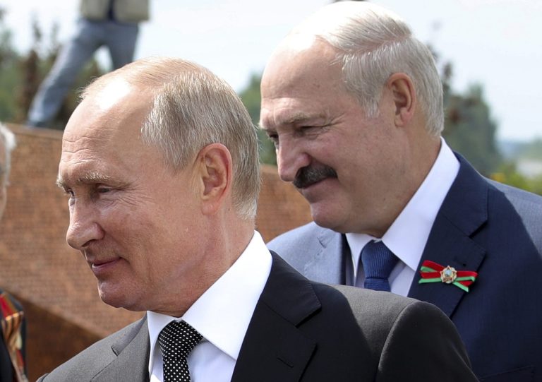 Vertice tra Putin e Lukashenko. Per Mosca incontro “fruttuoso”