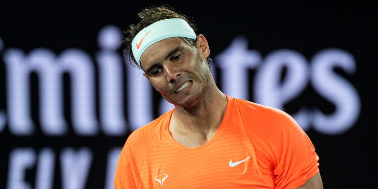 Tennis, problemi alla schiena: Rafael Nadal salterà il torneo di Acapulco in Messico