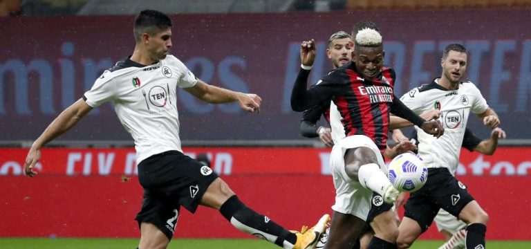 Calcio, a sorprese le sconfitte del Milan contro lo Spezia e della Juventus contro il Napoli