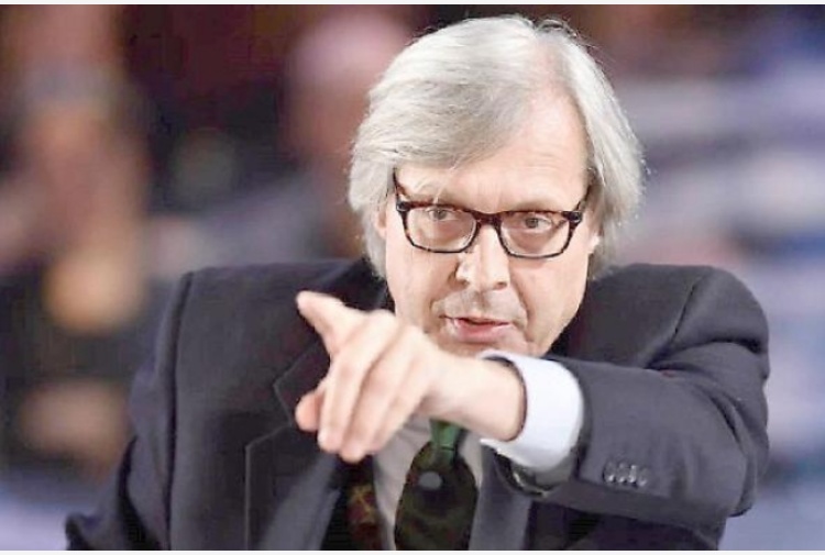 Quirinale, parla Vittorio Sgarbi: “Se Draghi va al Colle contestualmente al governo va un nome già deciso come premier che ha Salvini agli Interni e Di Maio agli Esteri”