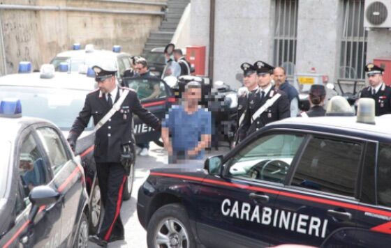 Napoli, blitz dei carabinieri contro lo spaccio di droga: 55 persone in carcere