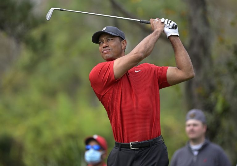 Usa, grave incidente stradale per per la star del golf Tiger Woods