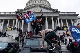 Usa, i democratici chiedono di condannare Donald Trump per l’assalto al Campidoglio