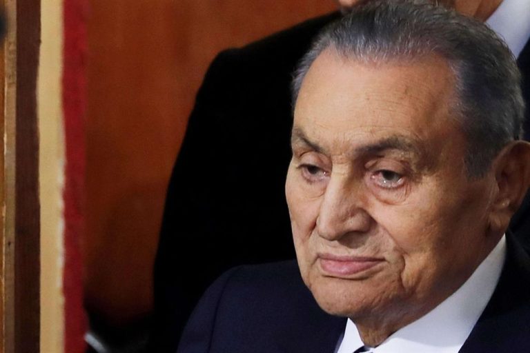 Egitto, dieci anni fa la caduta dell’ex presidente Hosni Mubarak