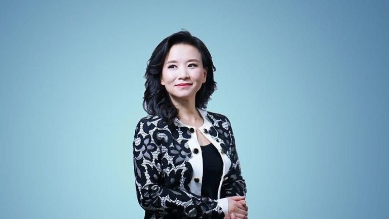 Cina, è stata arrestata la giornalista australiana di origini cinesi, Cheng Lei, da agosto detenuta