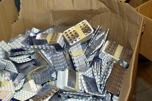 Cagliari: due arresti, cinque denunce, oltre 600 fiale di farmaci anabolizzanti e dopanti importate illegalmente e 13mila euro sequestrati