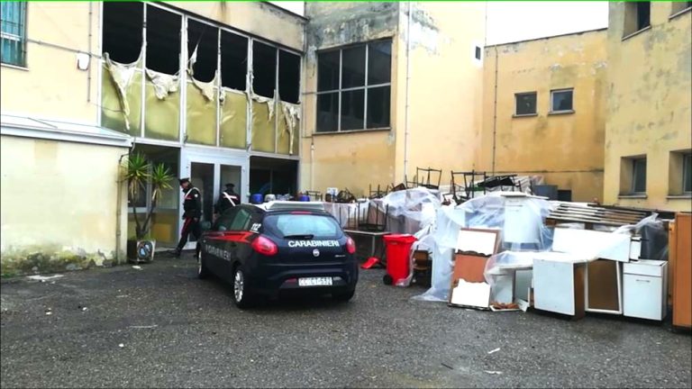 Scuole di Civitavecchia: a tre anni dall’incendio affidati i lavori alla media Don Milani-Calamatta
