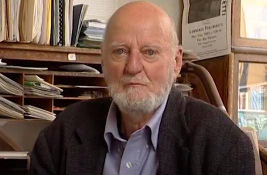 Usa, lutto nel mondo della cultura: si è spento a 101 anni il leggendario poeta Lawrence Ferlinghetti