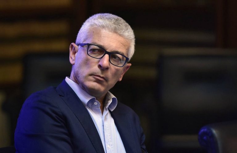 Nicola Morra non molla: “Sono fuori dal gruppo del Senato ma non del M5S”