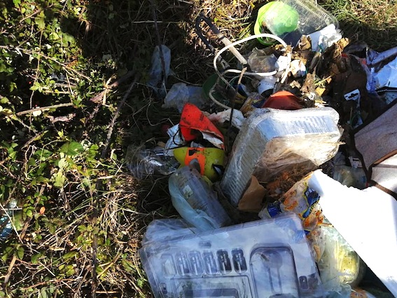 Cerveteri: discarica abusiva in Via Fosso di Centocorvi