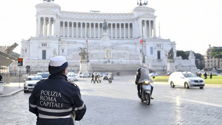 Lazio zona rossa: rinviata nella Capitale la domenica ecologica prevista per domani