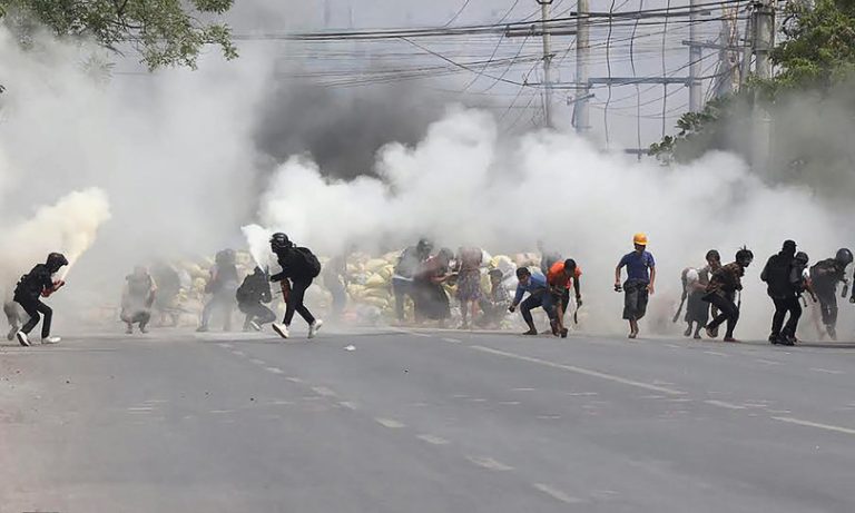 Birmania, dal golpe militare sono state uccise nel Paese oltre 500 civili