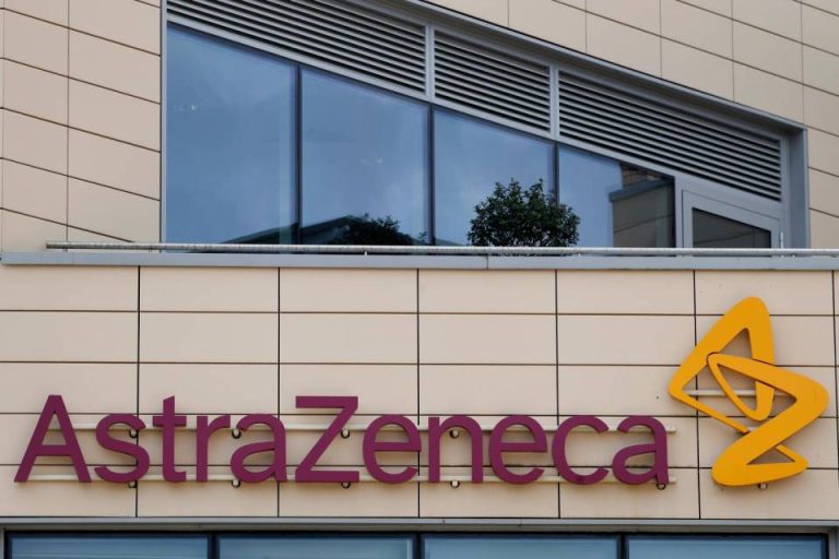 Vaccini, l’Unione europea non rinnova il contratto con AstraZeneca