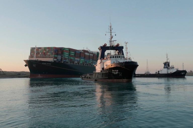 La nave Ever Given è stata liberata: Il traffico nel canale di Suez riprende