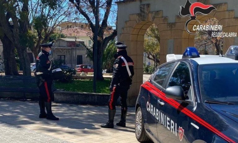 Villa San Giovanni (Reggio Calabria), un uomo di 38 anni è stato arrestato dai carabinieri con l’accusa di tentato omicidio