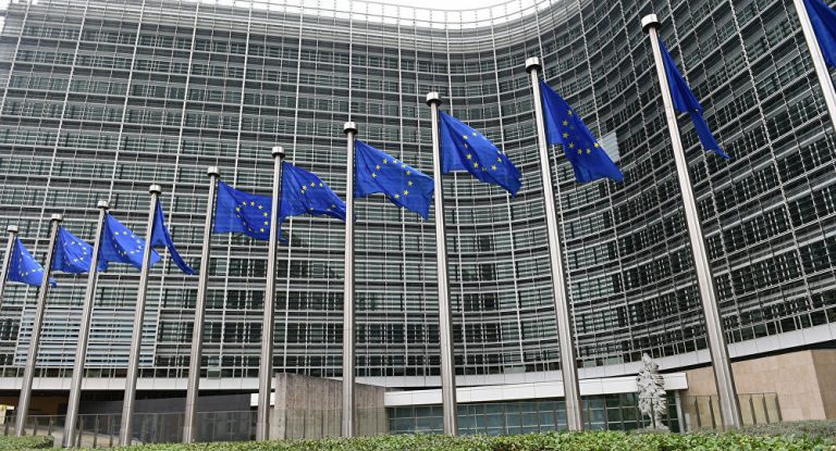 Si inasprisce lo scontro tra Unione europea e Polonia sullo Stato di diritto: Varsavia multata per un milione di euro al giorno