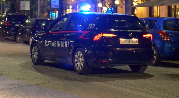 Trastevere: scoperto dai carabinieri un locale dove i clienti stavano consumando oltre le 18: multato il titolare