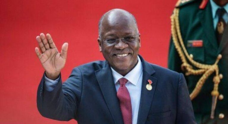 Coronavirus, è morto per il Covid il presidente della Tanzania John Magufuli: era un convinto ‘negazionista’