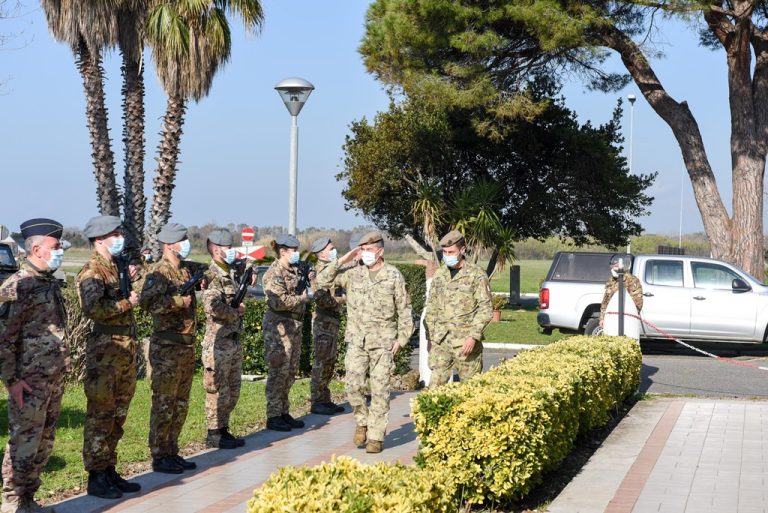 Il Comandante della 1° Brigata Aerea Operazioni Speciali in visita al 17° Stormo Incursori di Furbara